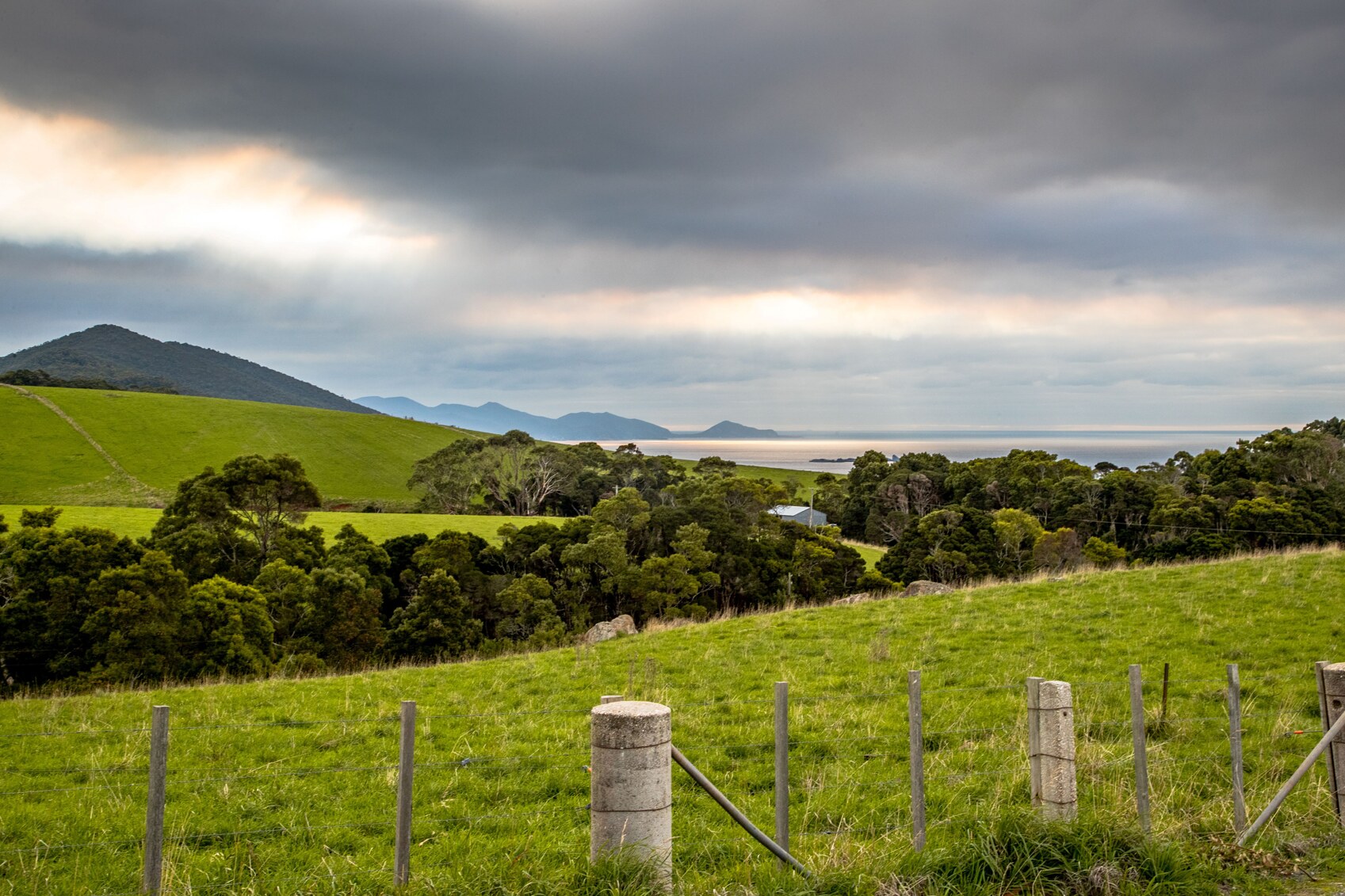 farms for sale tasmania