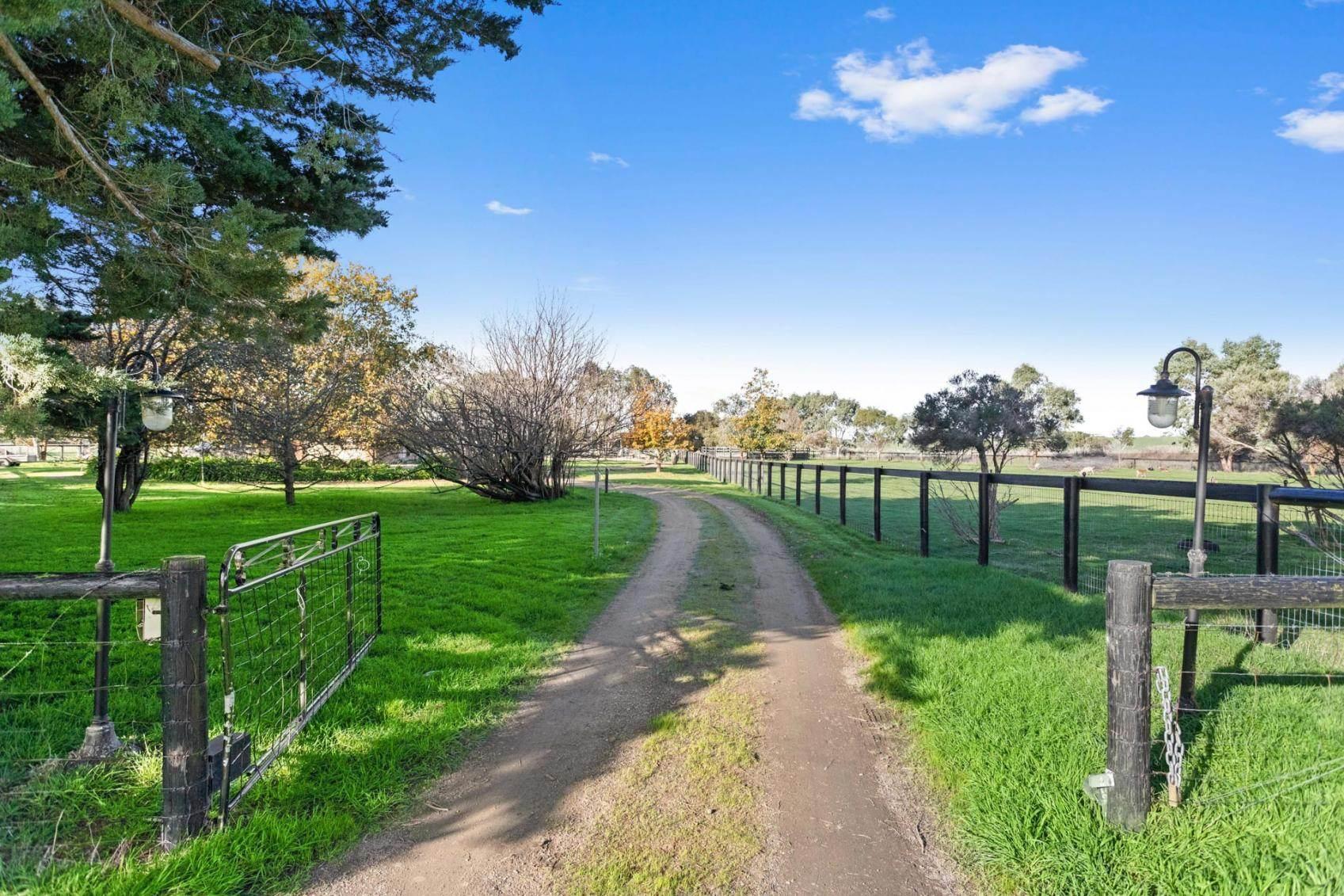 Hobby Farms For Sale Australia