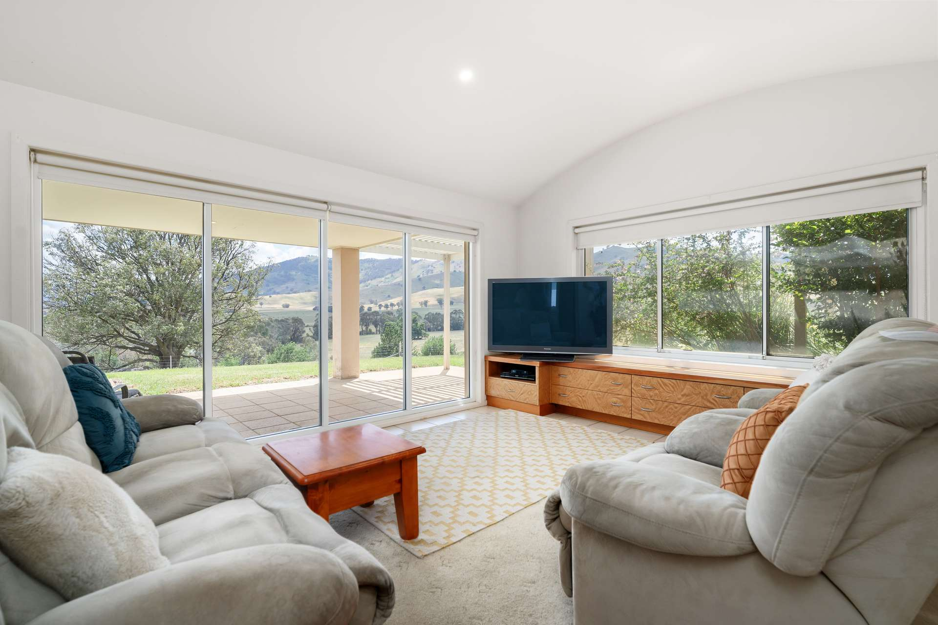cattle property for sale VIC