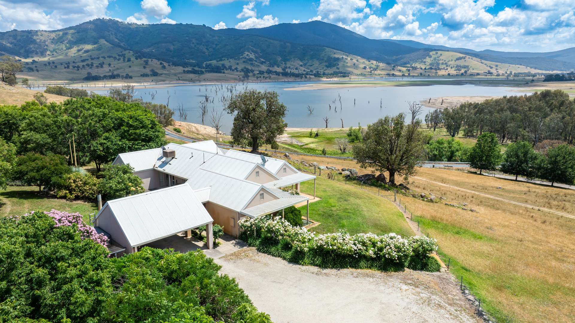 cattle property for sale VIC