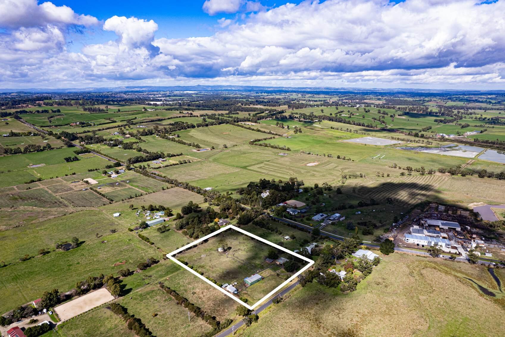 Affordable Rural Properties For Sale Near Melbourne