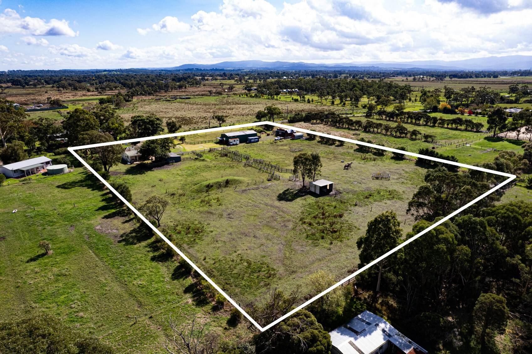 Affordable Rural Properties For Sale Near Melbourne