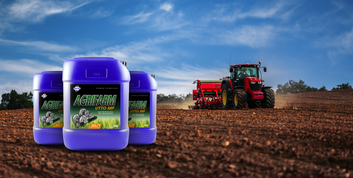 Select Harvests uses AGRIFARM UTTO MP, a true multi-purpose lubricant suitable for use in farm machinery transmissions and hydraulic systems 