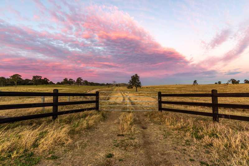 How To Buy A Working Farm: Farmbuy.com Buyers' Guide