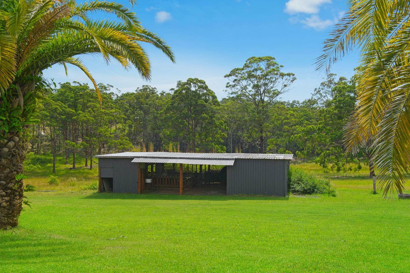 Snapshot of Rural Off Grid Living Materials