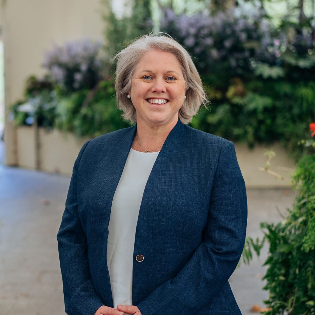 Jess Christmas - Roberts Real Estate Launceston