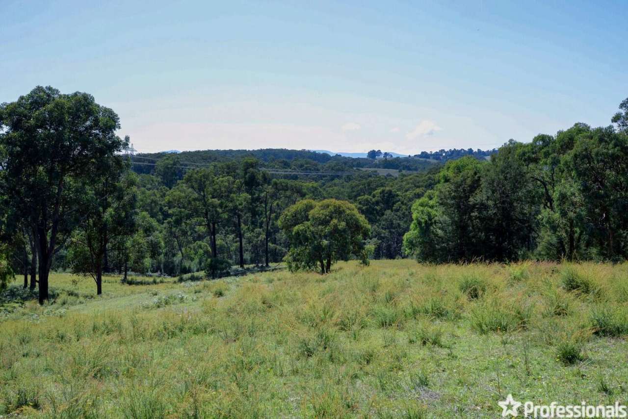 Yarra Ranges Views on 60 Acres (approx) Farm Buy