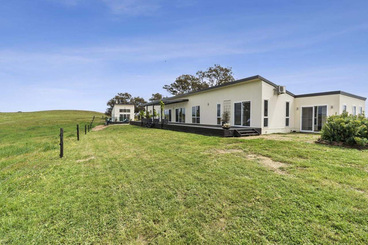2 Wild Duck Road, Mia Mia Sold by Farmbuy.com - image 6