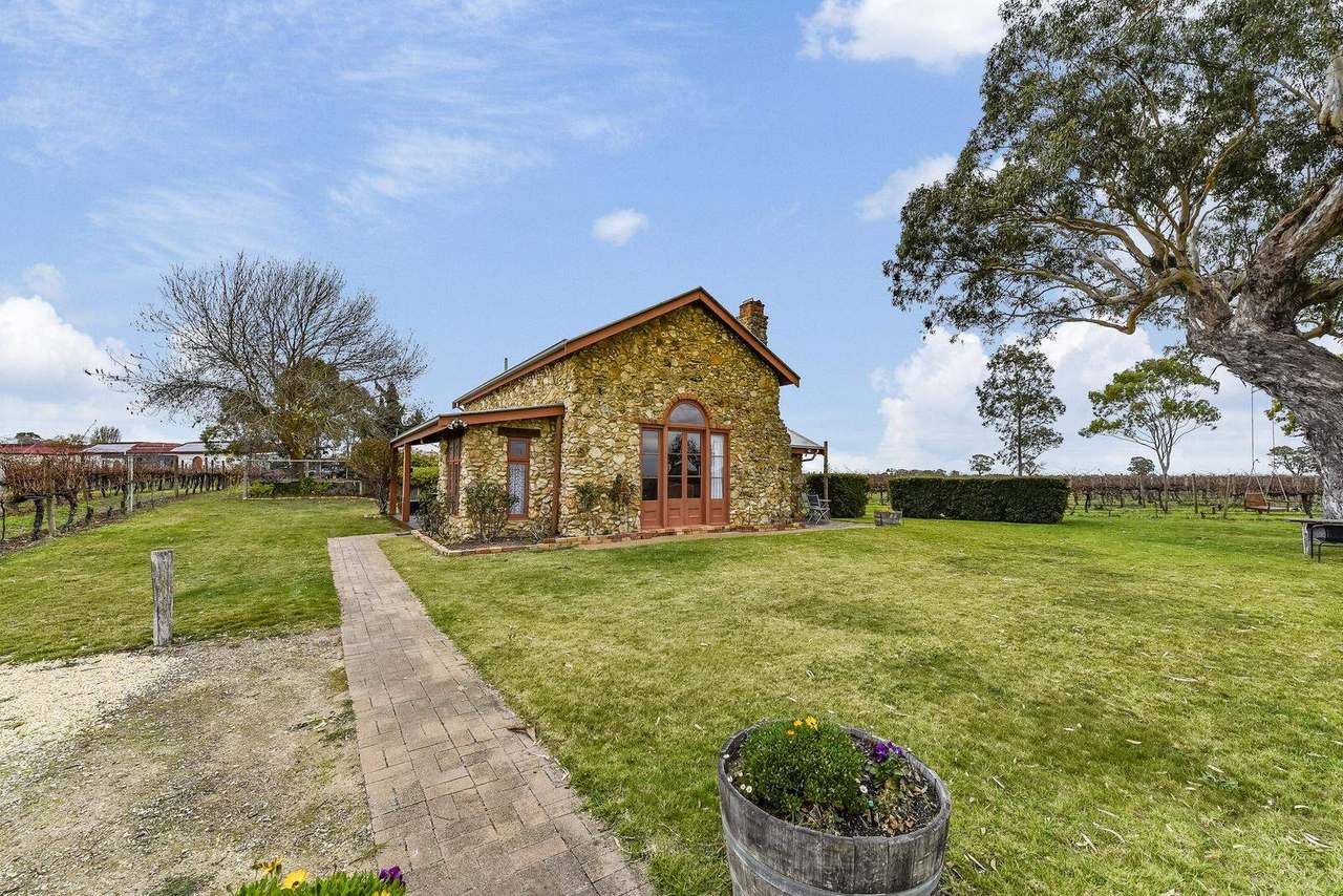 ***UNDER OFFER*** 11 Maaoupe Road, Coonawarra Sold by Farmbuy.com - image 15