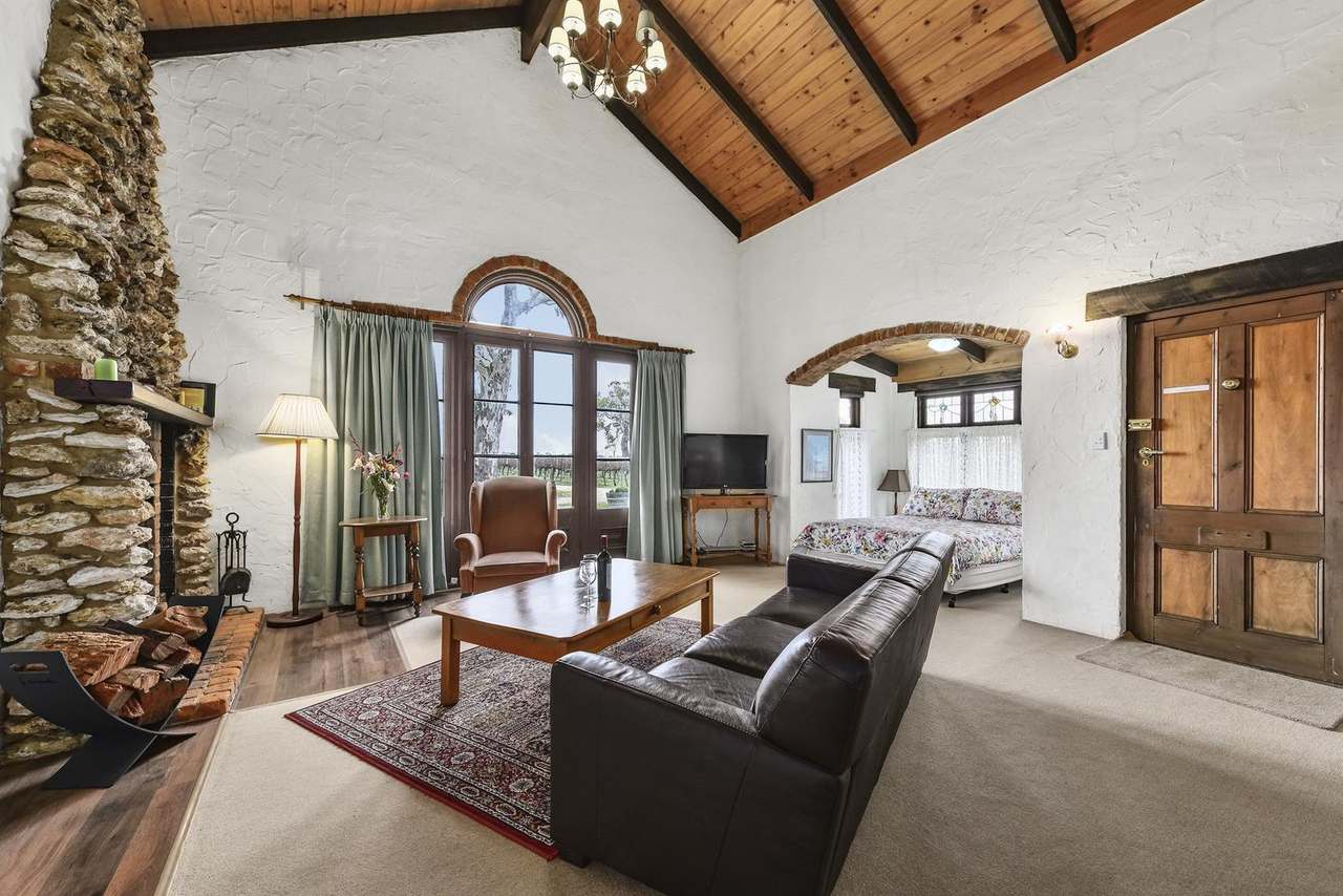 ***UNDER OFFER*** 11 Maaoupe Road, Coonawarra Sold by Farmbuy.com - image 18