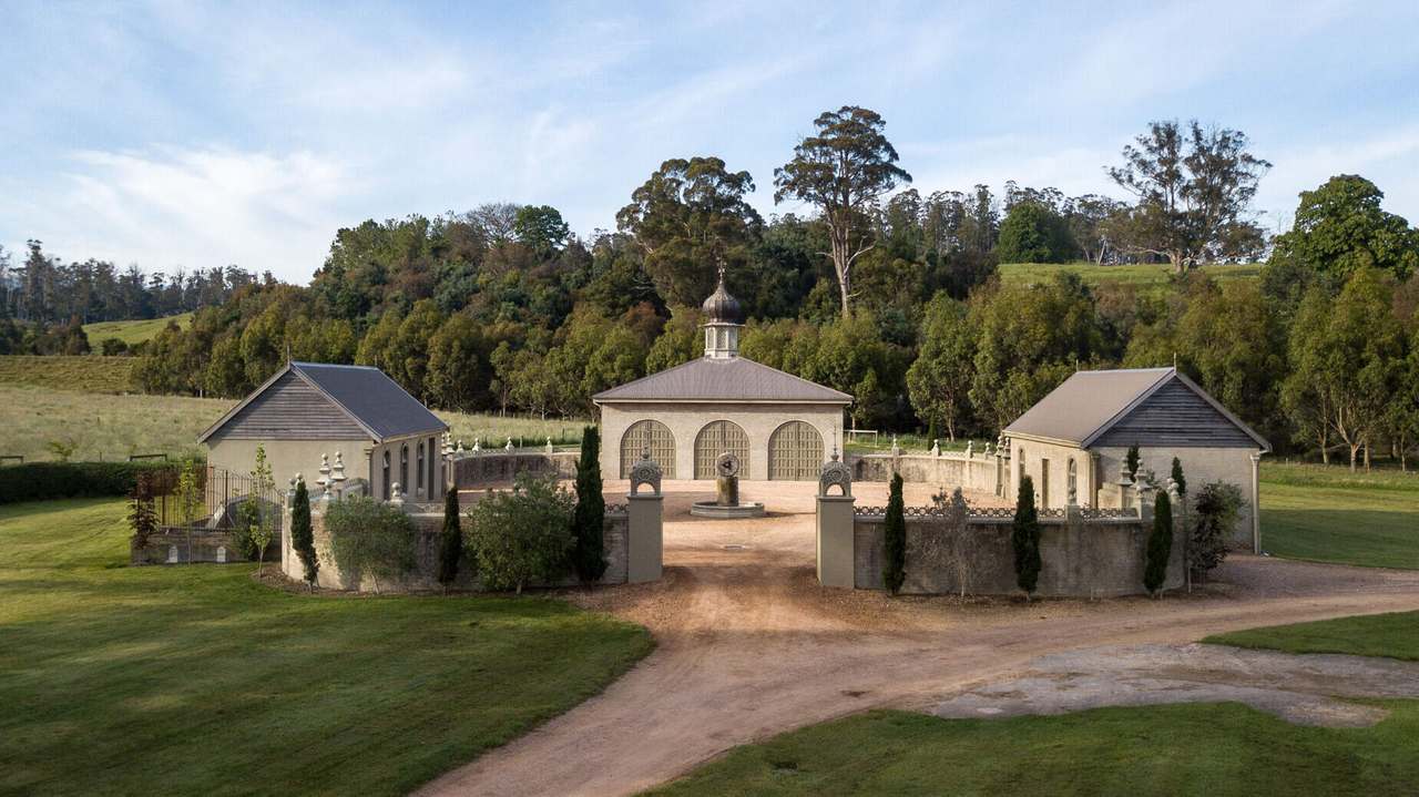 Chudleigh Sold by Farmbuy.com - image 7