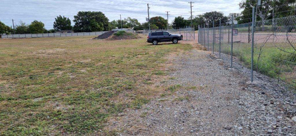 4 Dundee Street, Charters Towers For Sale by Farmbuy.com - image 3