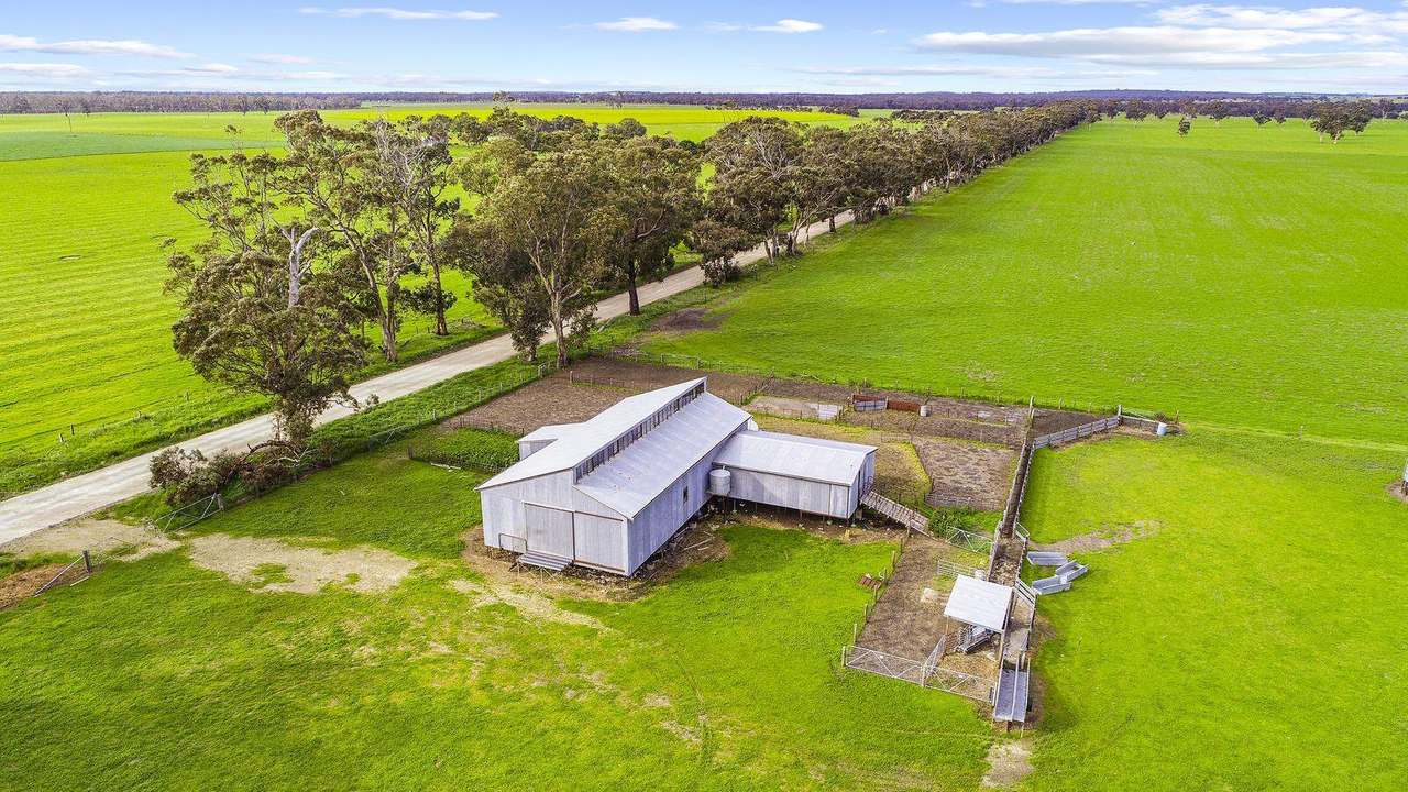 "Kevhill" 1755 Rowney Road, Mundulla West Sold by Farmbuy.com - image 32