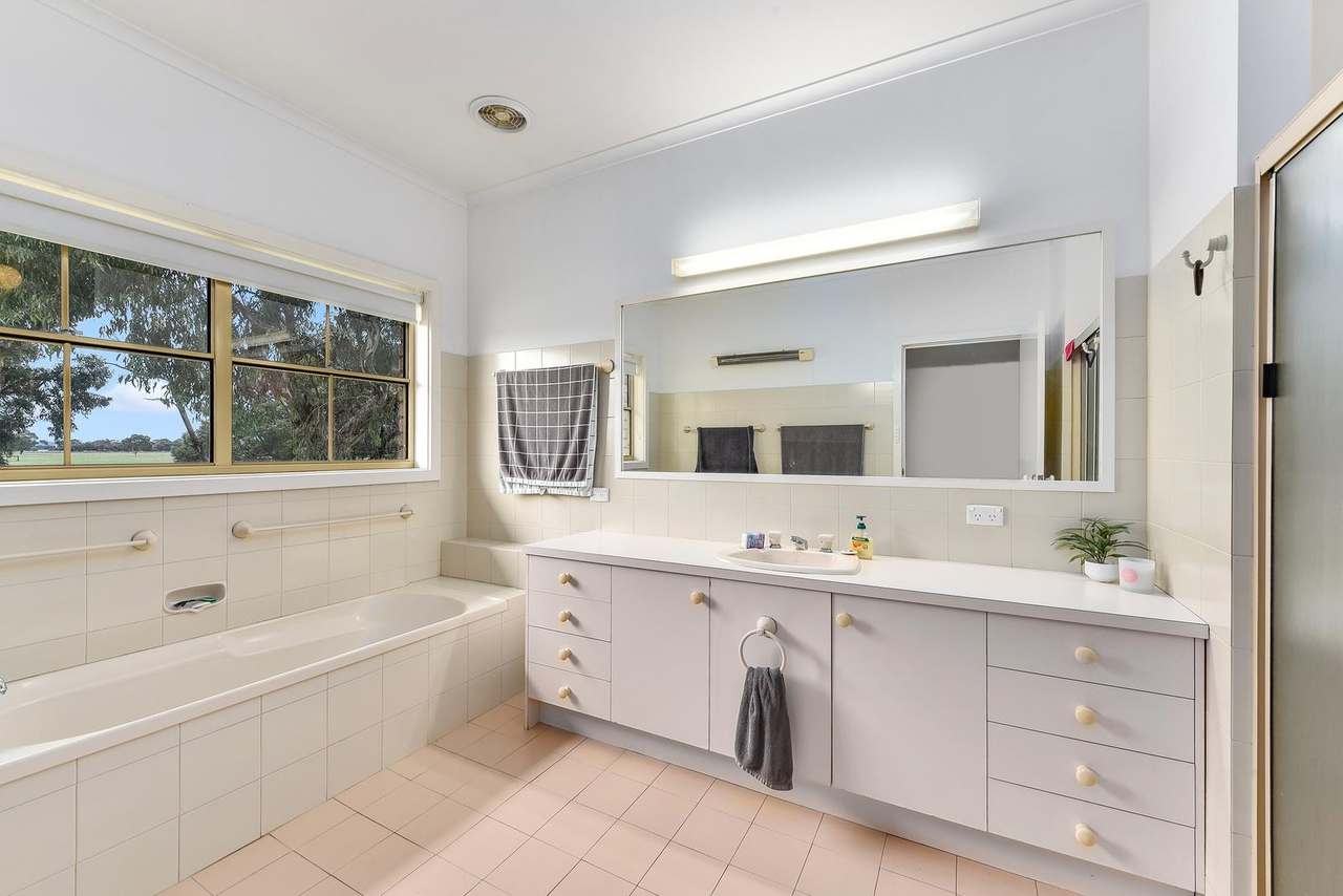 "Goonamurra"2606 Riddoch Highway,  Willalooka For Sale by Farmbuy.com - image 57