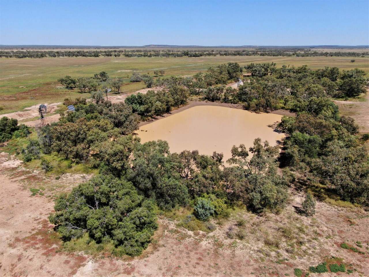 721 Baratria Road , Longreach Sold by Farmbuy.com - image 41