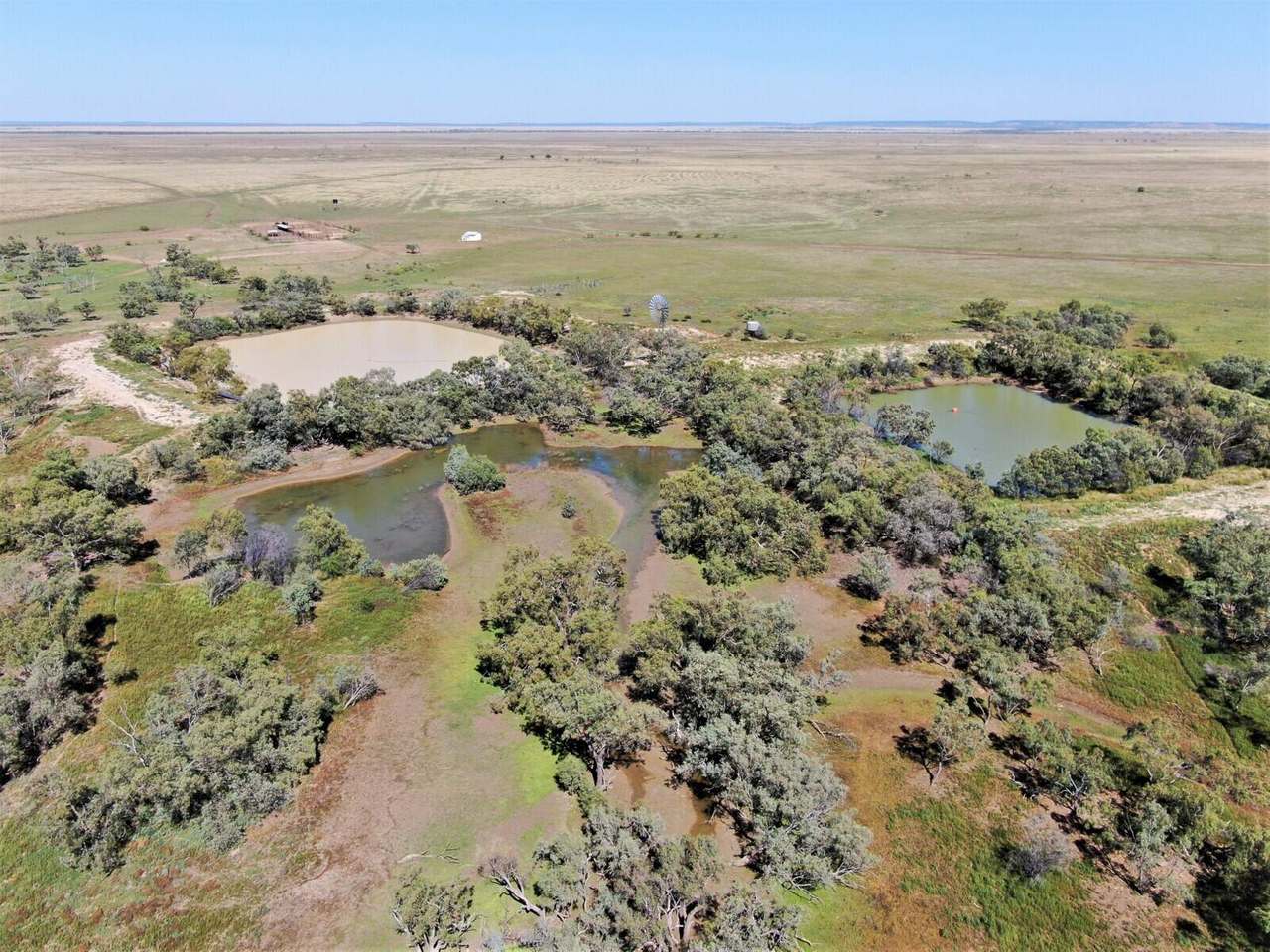 721 Baratria Road , Longreach Sold by Farmbuy.com - image 43