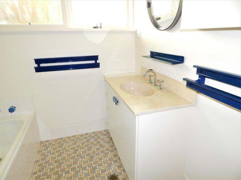 10  Mawson Street, Cooma Sold by Farmbuy.com - image 15