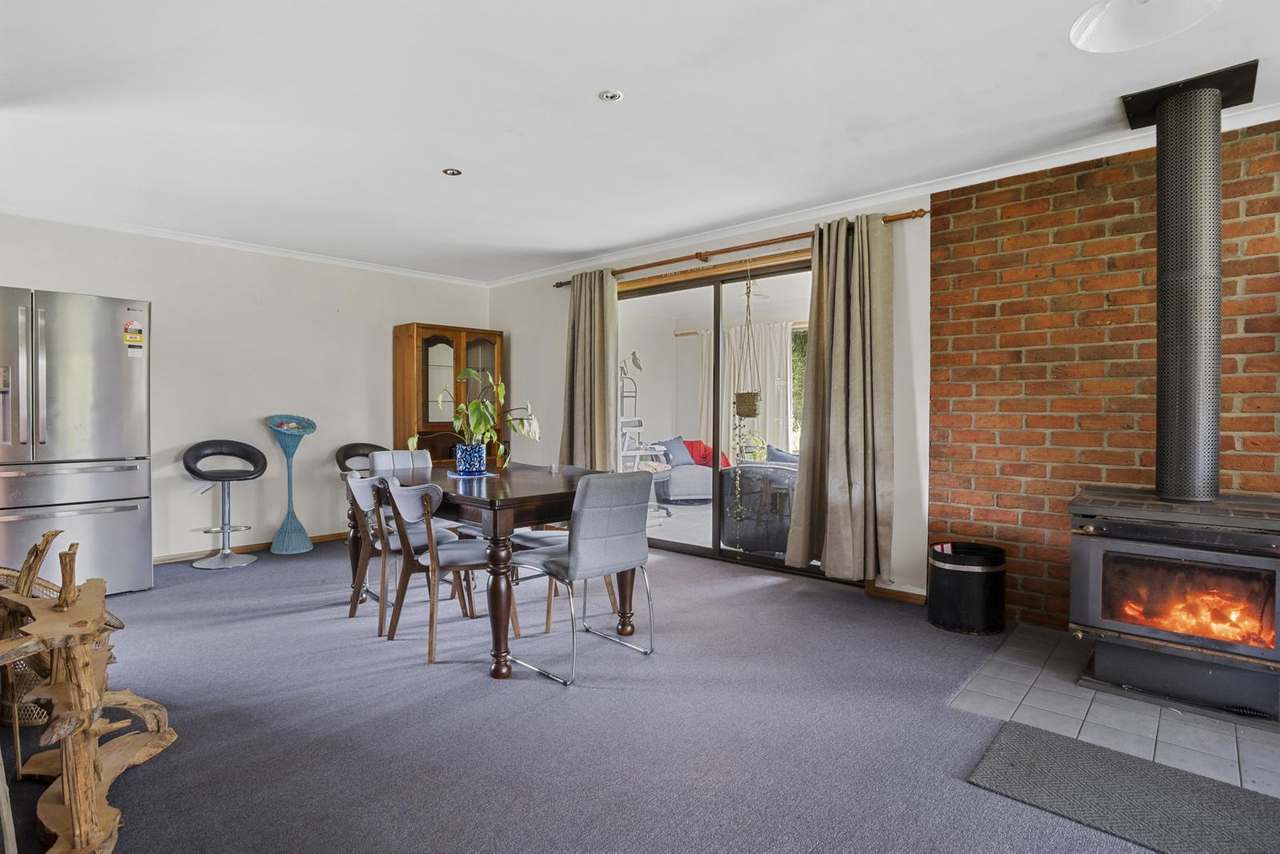 845 Back Tea Tree Road, Tea Tree Sold by Farmbuy.com - image 6