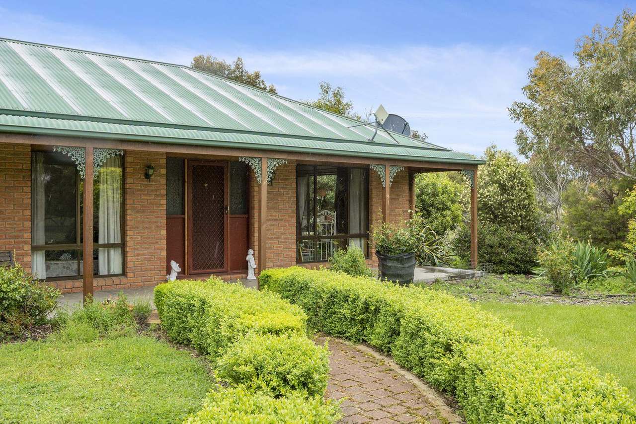 845 Back Tea Tree Road, Tea Tree Sold by Farmbuy.com - image 2