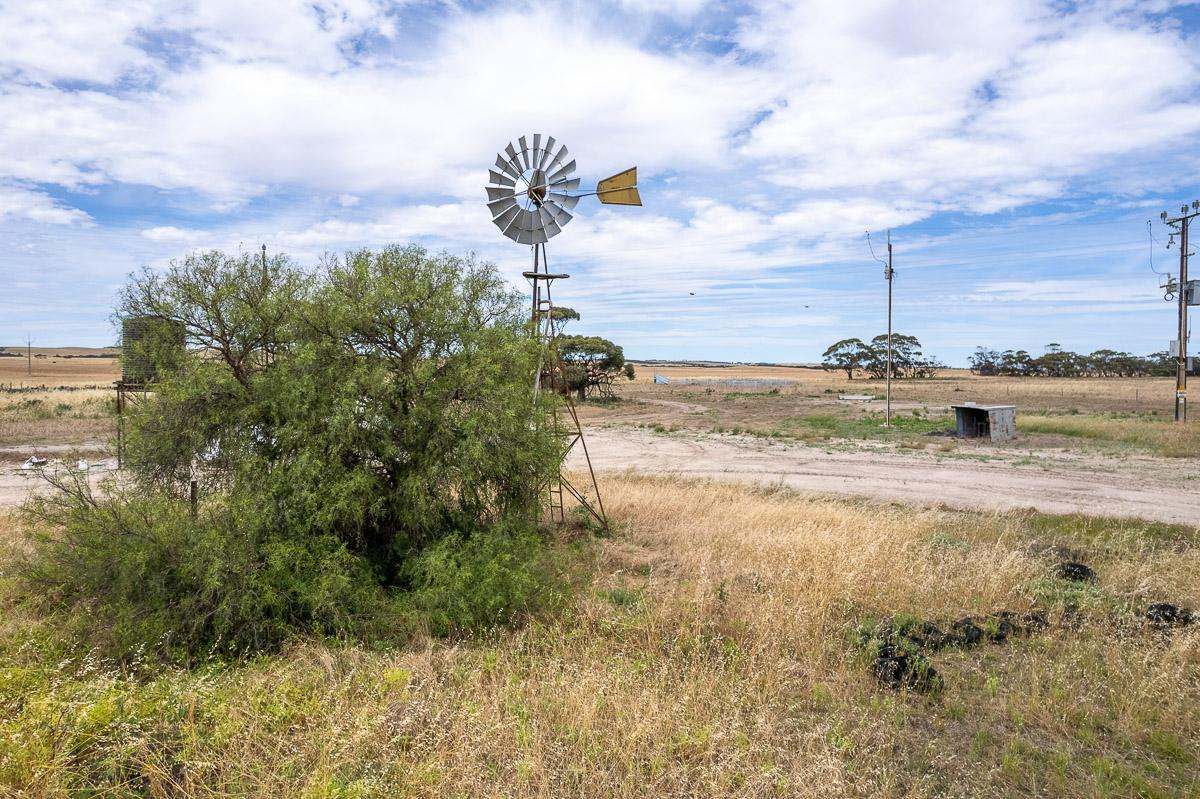 2372 Kulkawurra Road, Sherlock For Sale by Farmbuy.com - image 15