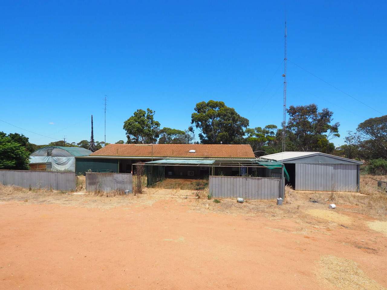 Sandalwood Road, Sandalwood For Sale by Farmbuy.com - image 2