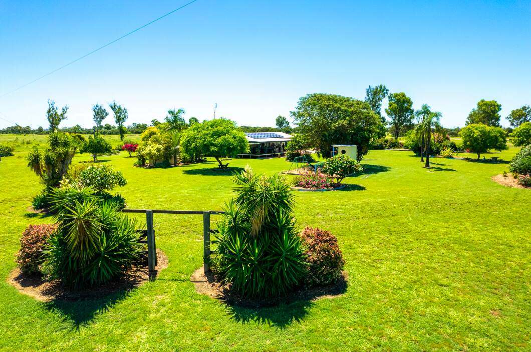 Roundstone, Moura Sold by Farmbuy.com - image 20