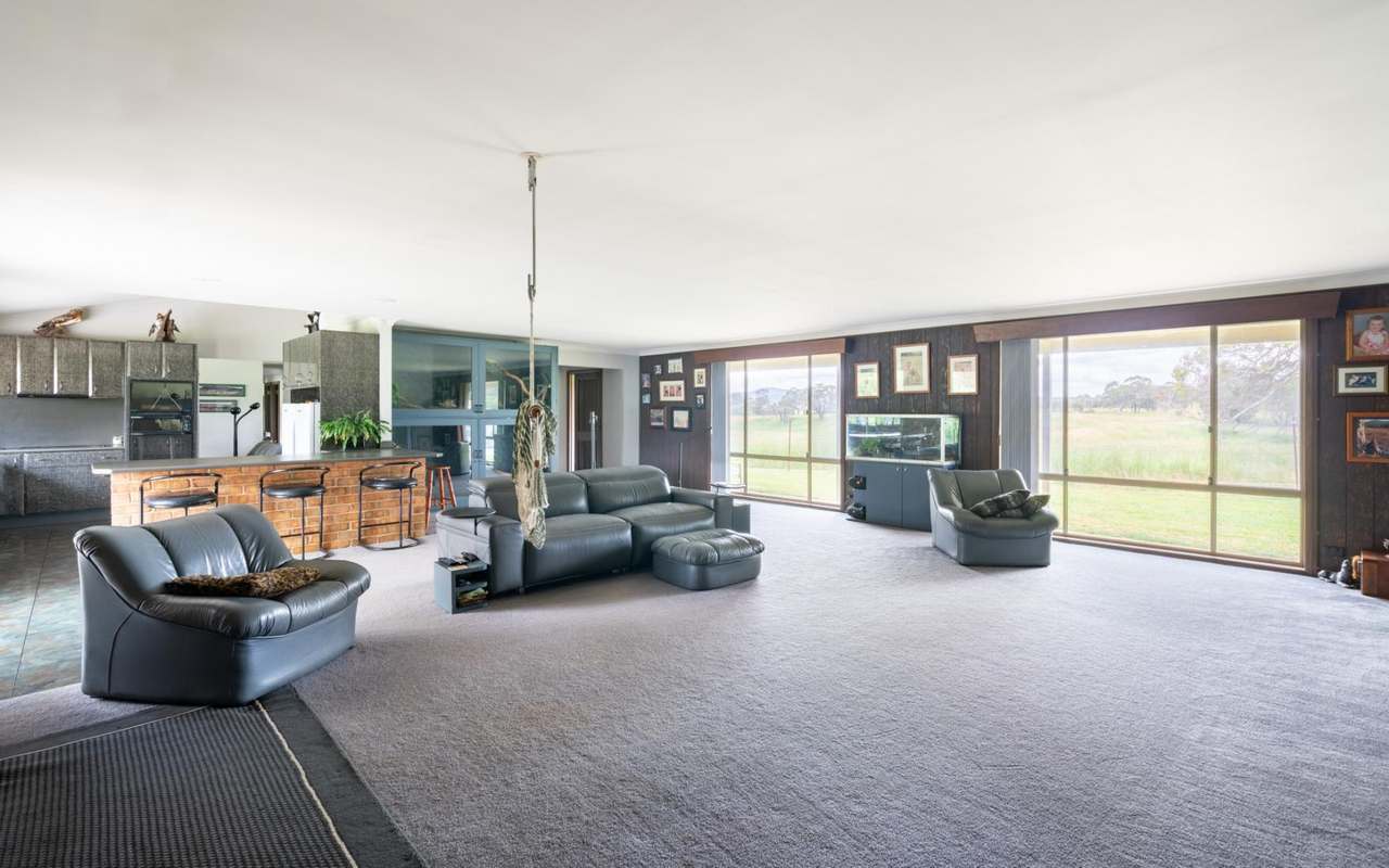 504 Pipers Flat Road , Wallerawang For Sale by Farmbuy.com - image 6