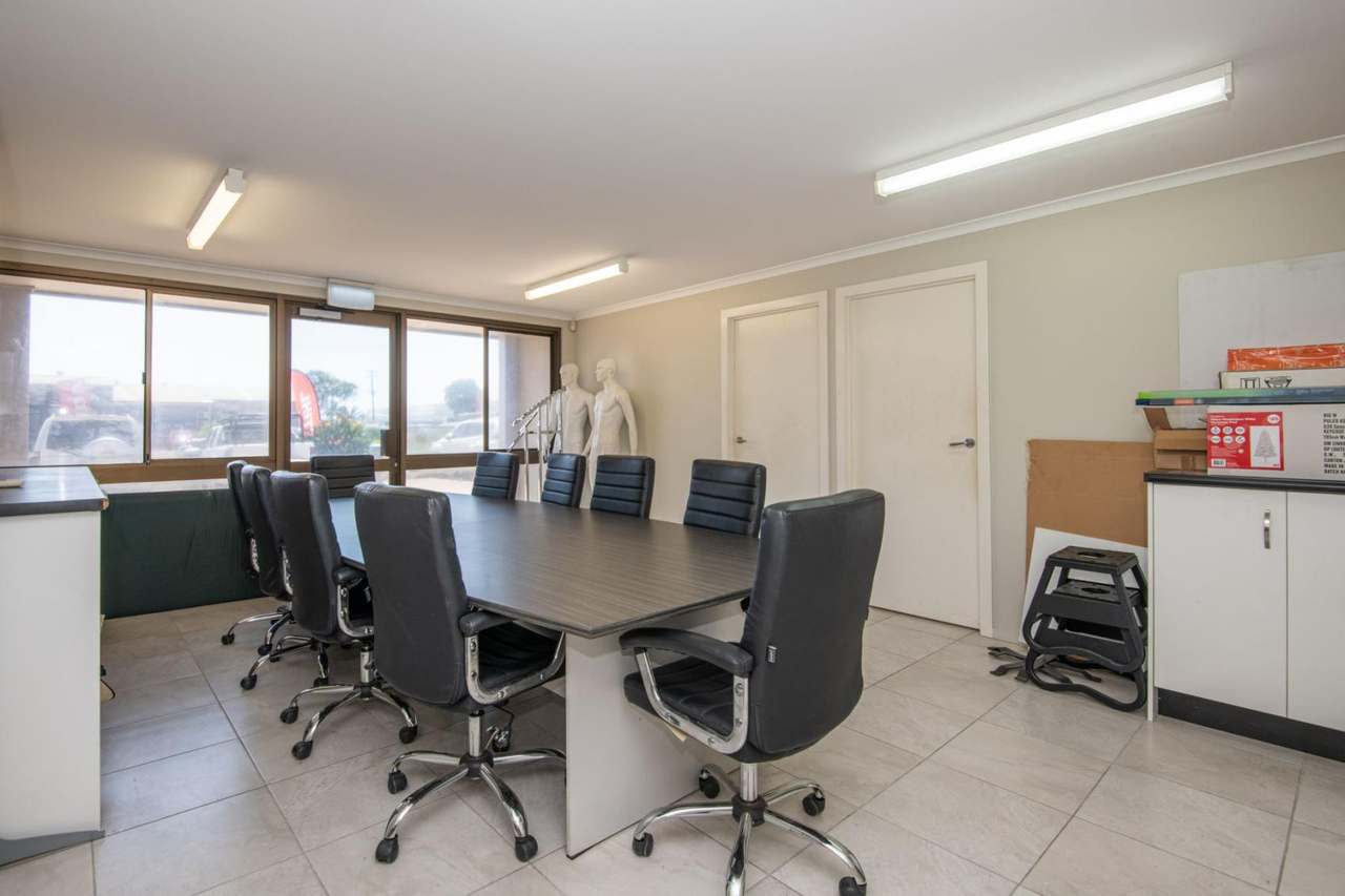 47 Production Street, Bundaberg For Sale by Farmbuy.com - image 13