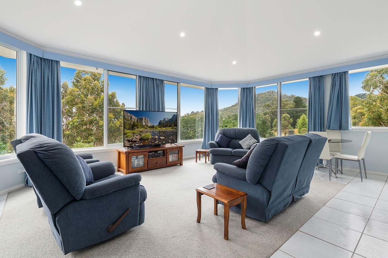 42 Mount Canobolas Road, Canobolas via Orange For Sale by Farmbuy.com - image 6