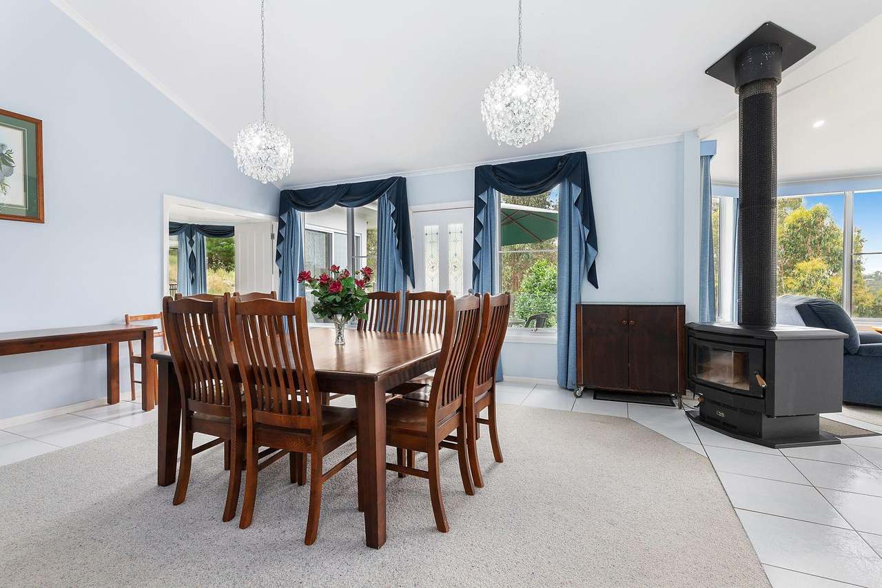 42 Mount Canobolas Road, Canobolas via Orange For Sale by Farmbuy.com - image 10