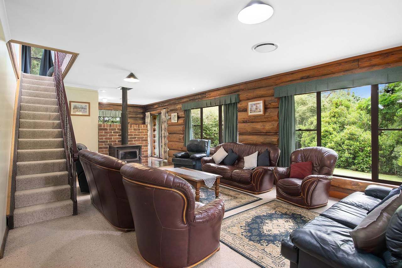 42 Mount Canobolas Road, Canobolas via Orange For Sale by Farmbuy.com - image 15