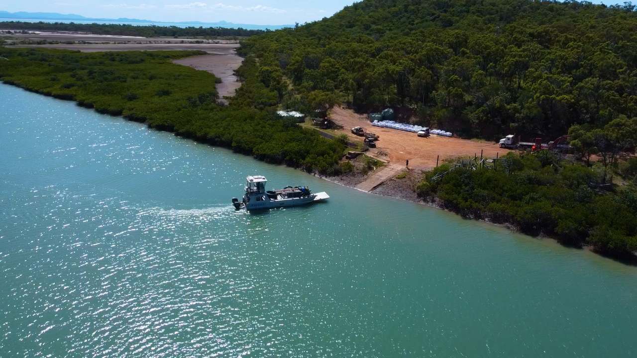 1, North Curtis Island For Sale by Farmbuy.com - image 9