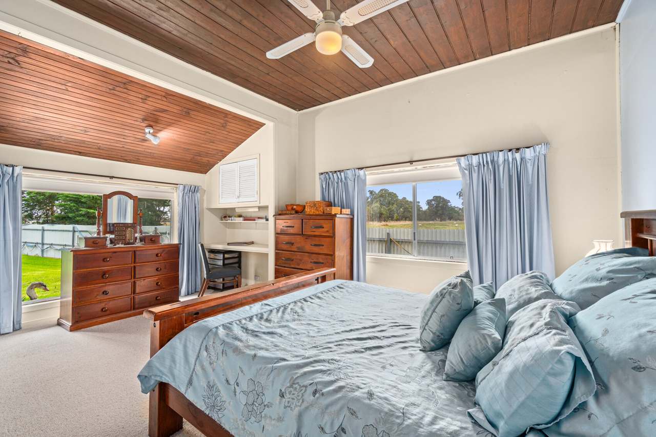 35 Old Walhalla Road, Toongabbie For Sale by Farmbuy.com - image 7