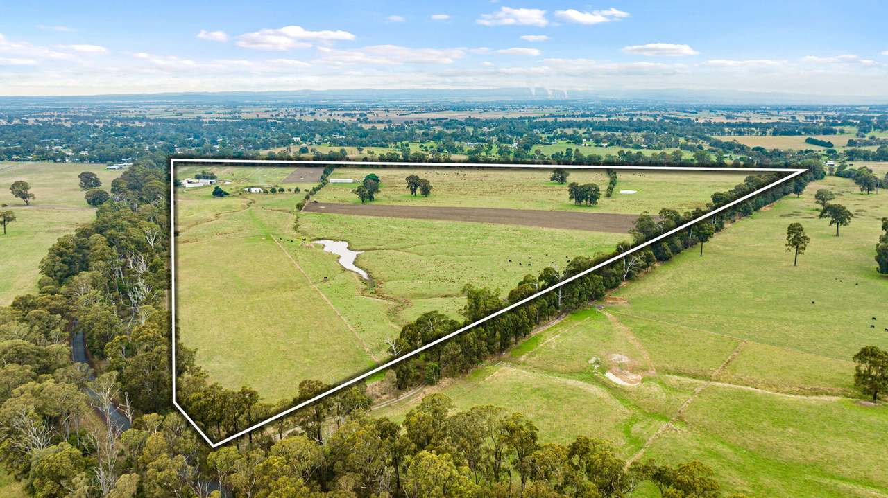 35 Old Walhalla Road, Toongabbie For Sale by Farmbuy.com - image 20