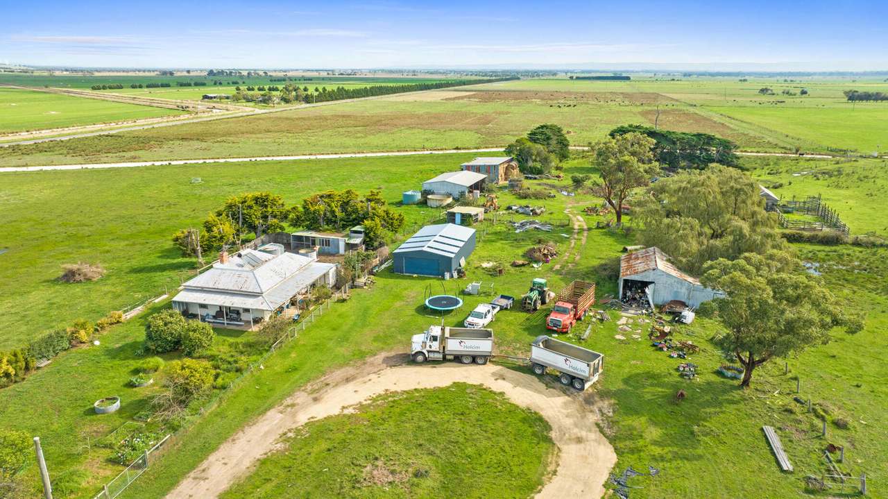 409 Nambrok Road, Nambrok Sold by Farmbuy.com - image 3
