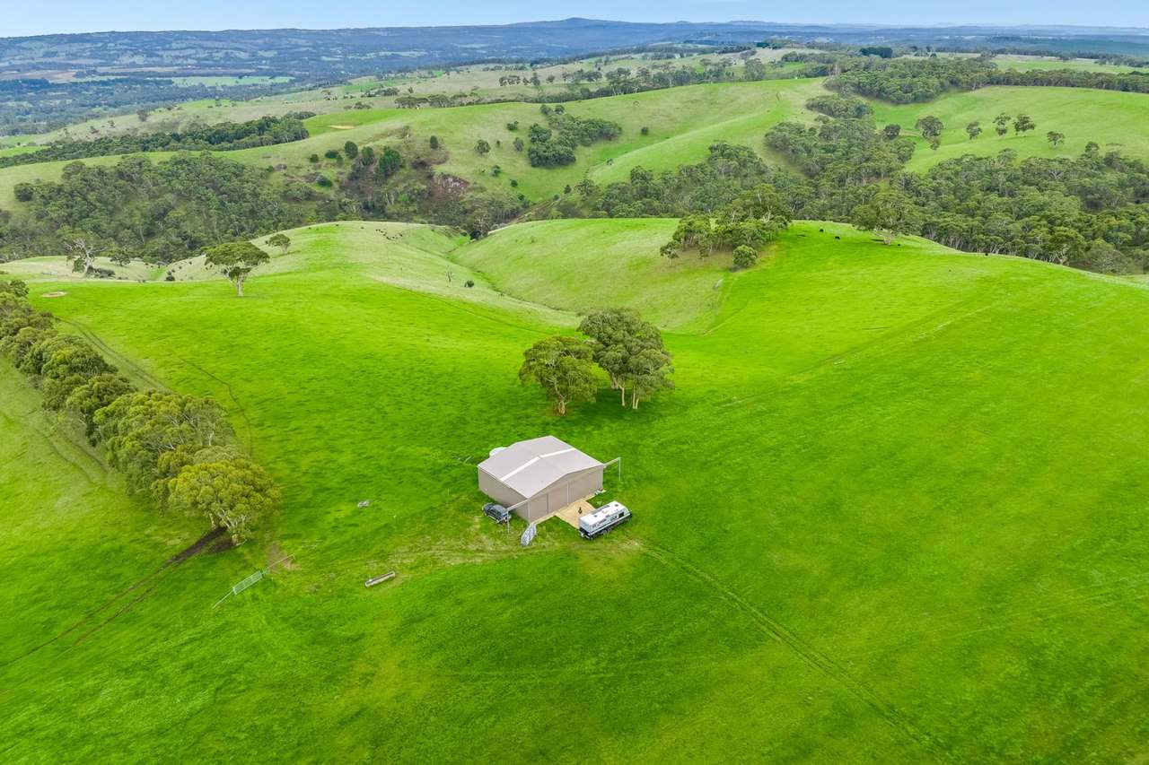 1205 Range Road, Mclaren Flat For Sale by Farmbuy.com - image 24