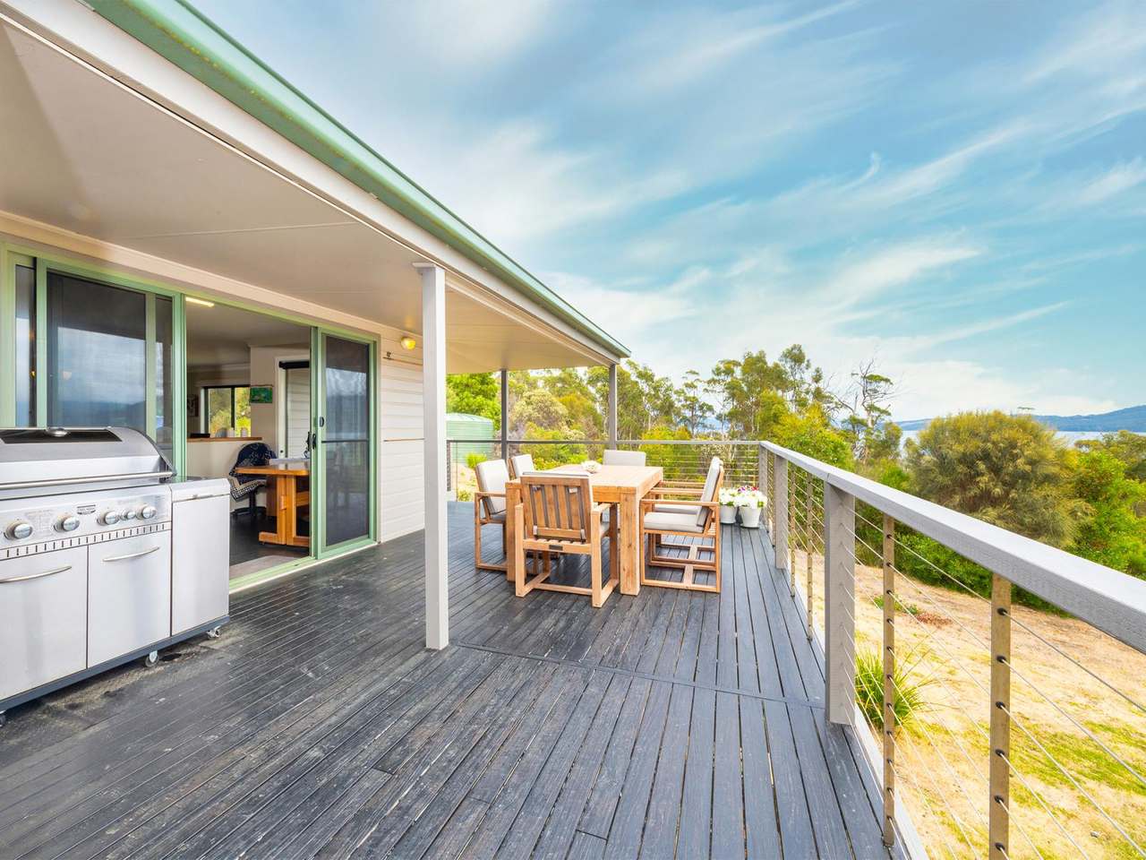 4 Paraweena Road, Alonnah, Bruny Island For Sale by Farmbuy.com - image 6