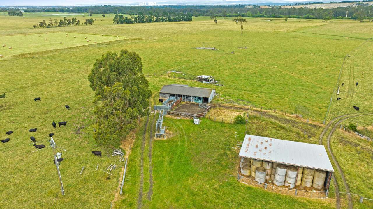 67 Archbolds Lane , Tyers For Sale by Farmbuy.com - image 8