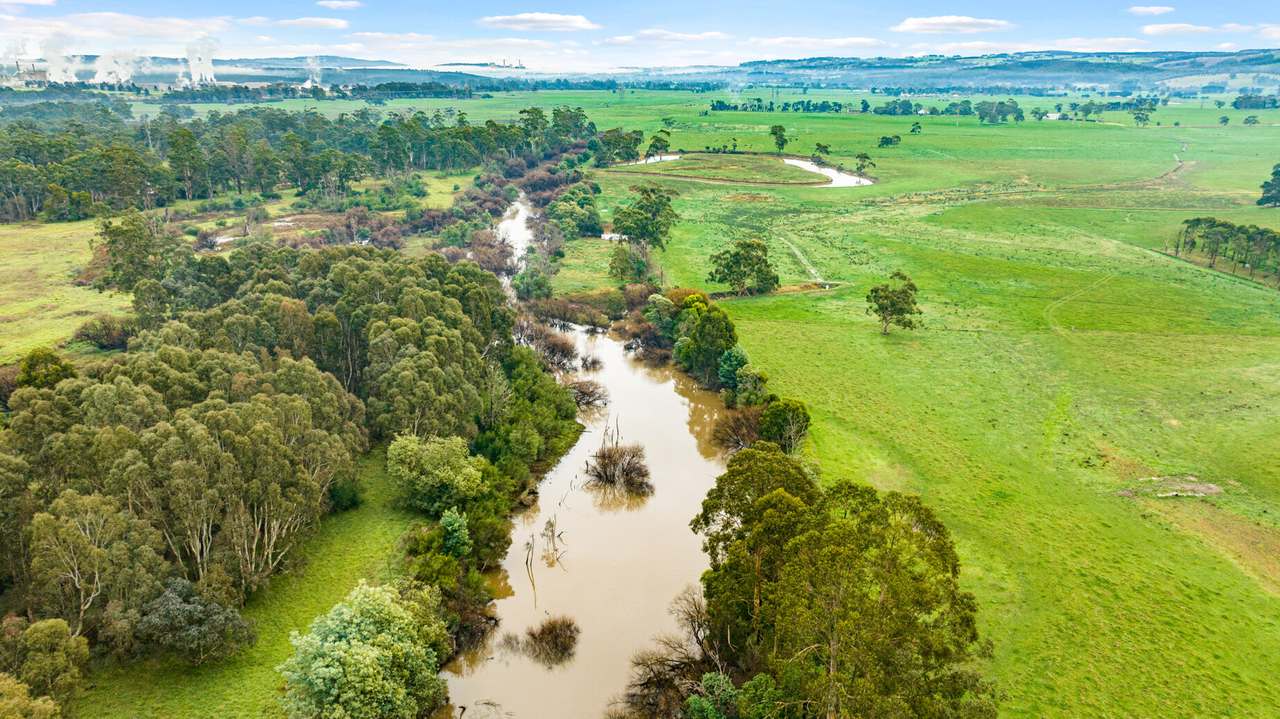 67 Archbolds Lane , Tyers For Sale by Farmbuy.com - image 5
