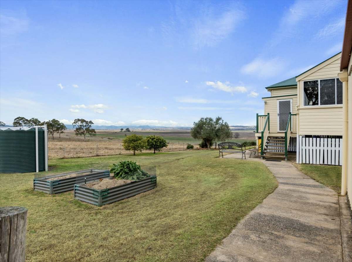 121 Glengallan Road, Deuchar For Sale by Farmbuy.com - image 6
