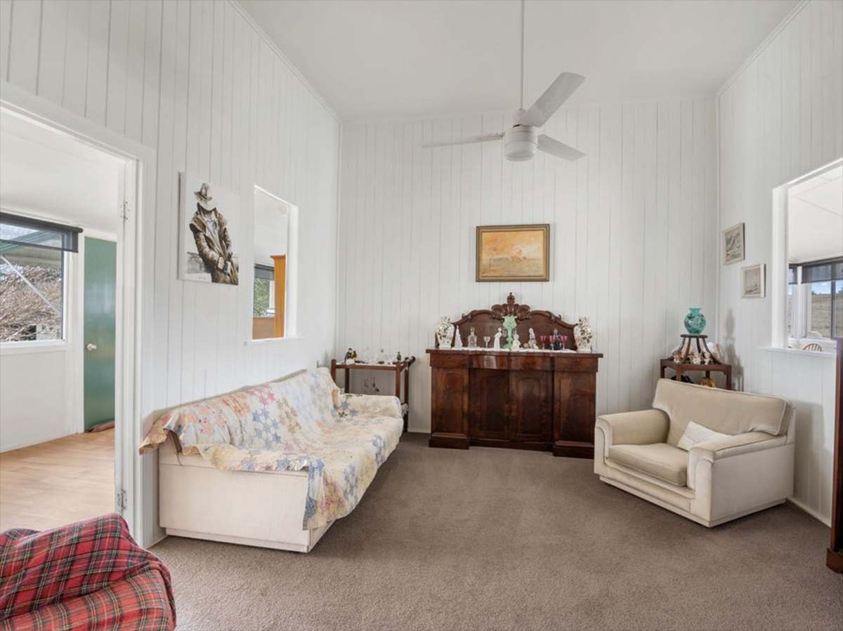 121 Glengallan Road, Deuchar For Sale by Farmbuy.com - image 16