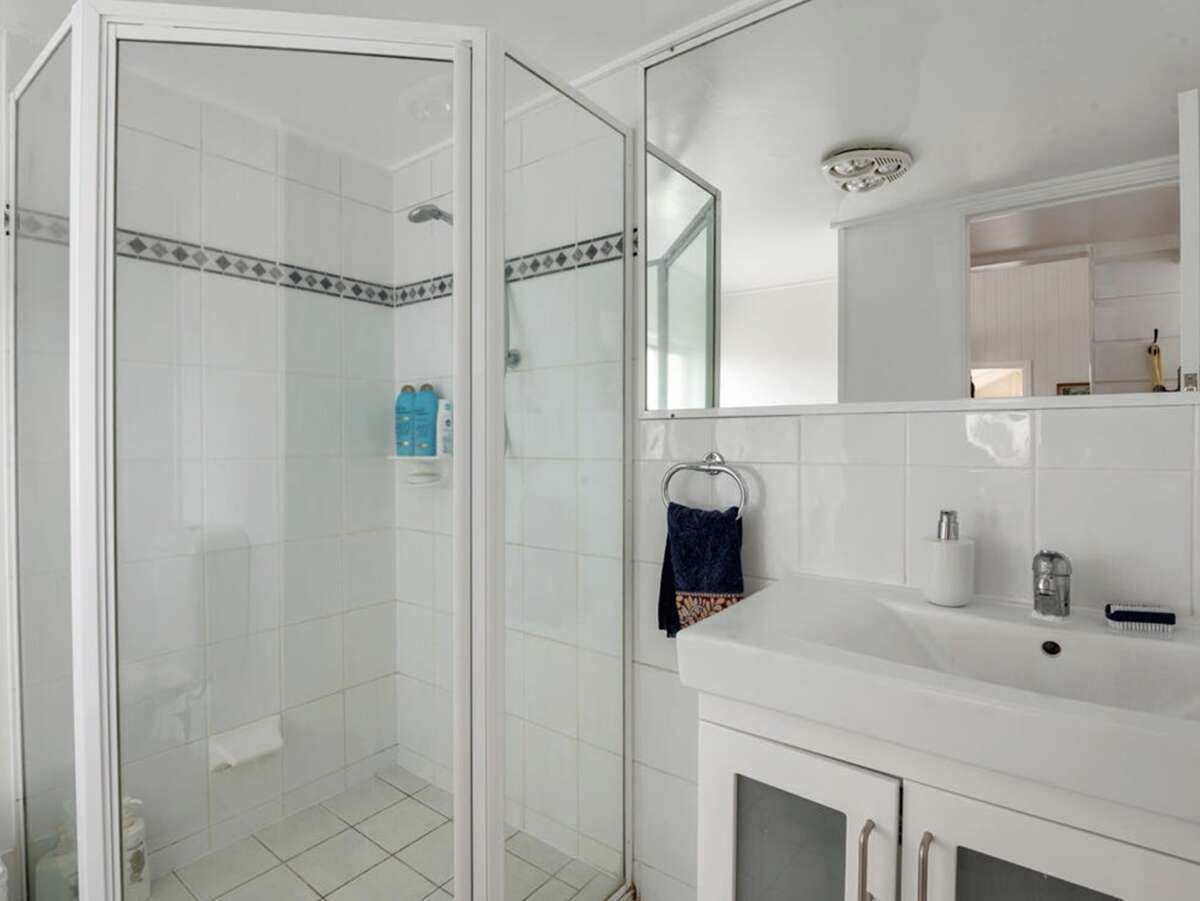 121 Glengallan Road, Deuchar For Sale by Farmbuy.com - image 18
