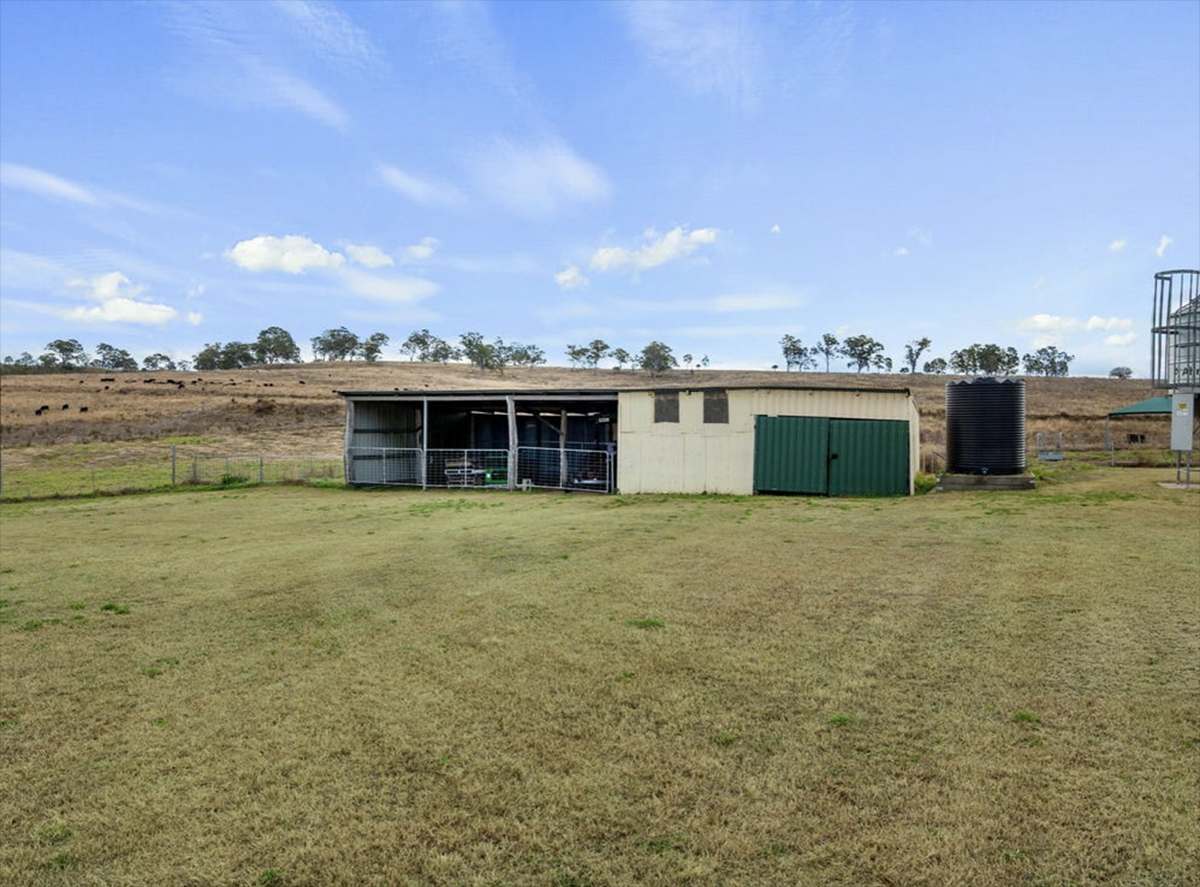 121 Glengallan Road, Deuchar For Sale by Farmbuy.com - image 9