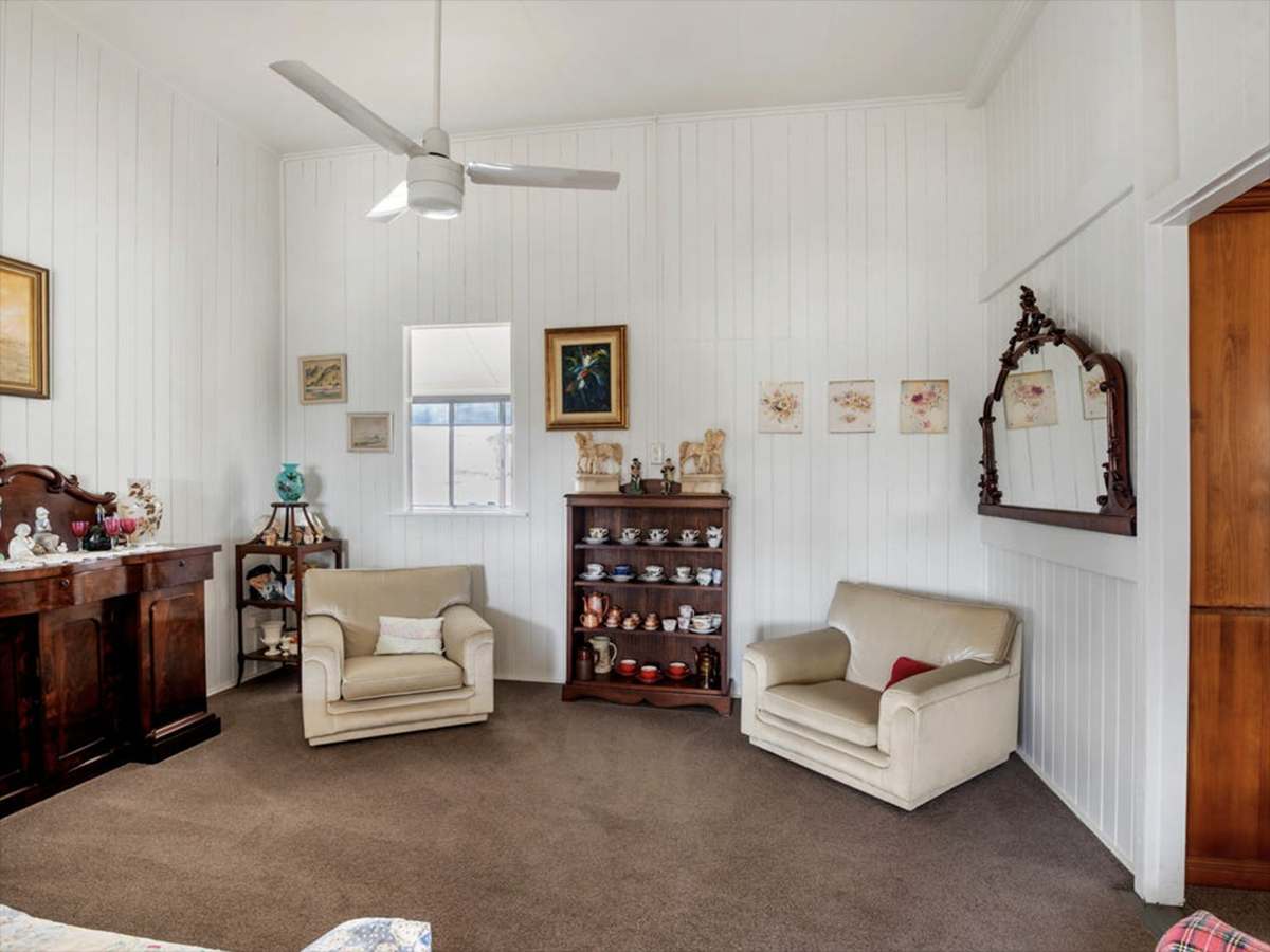 121 Glengallan Road, Deuchar For Sale by Farmbuy.com - image 17