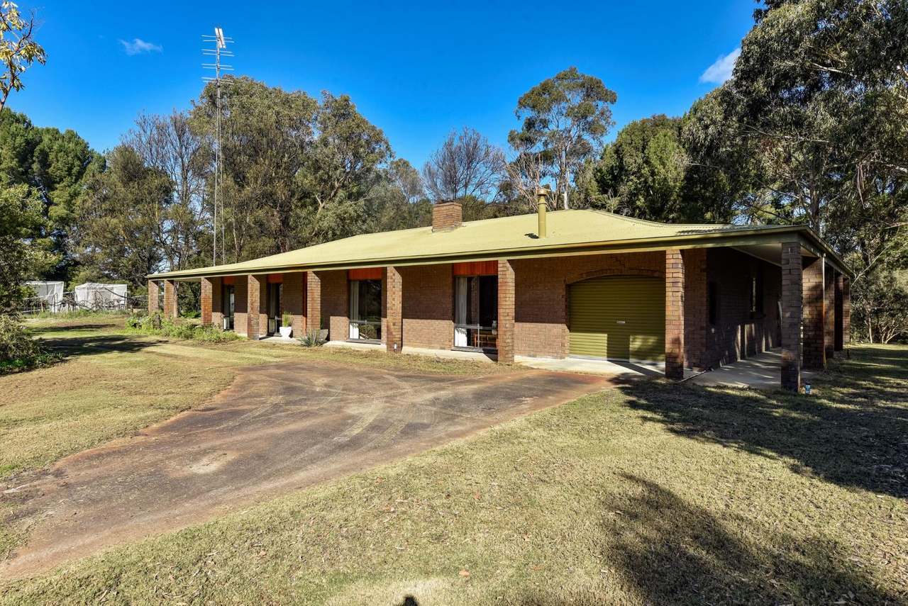 "Lucanda" 9950 Dukes Highway , Tintinara Sold by Farmbuy.com - image 25