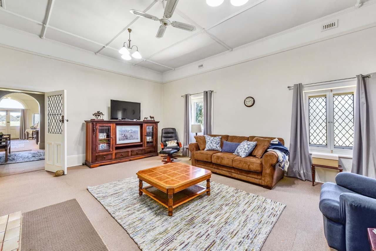 "Old Coonalpyn Homestead" 1349 Heinrich Road, Culburra Sold by Farmbuy.com - image 19