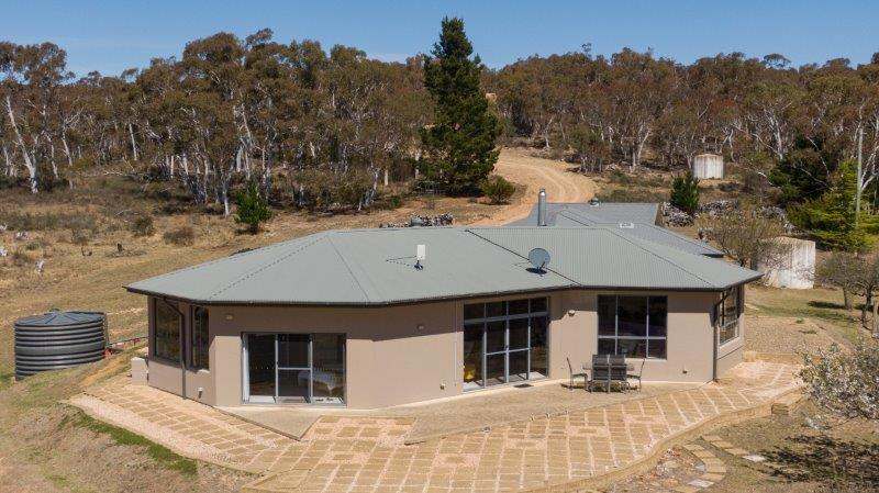"Rockview" 671 Warrens Corner Road, Numeralla Sold by Farmbuy.com - image 2
