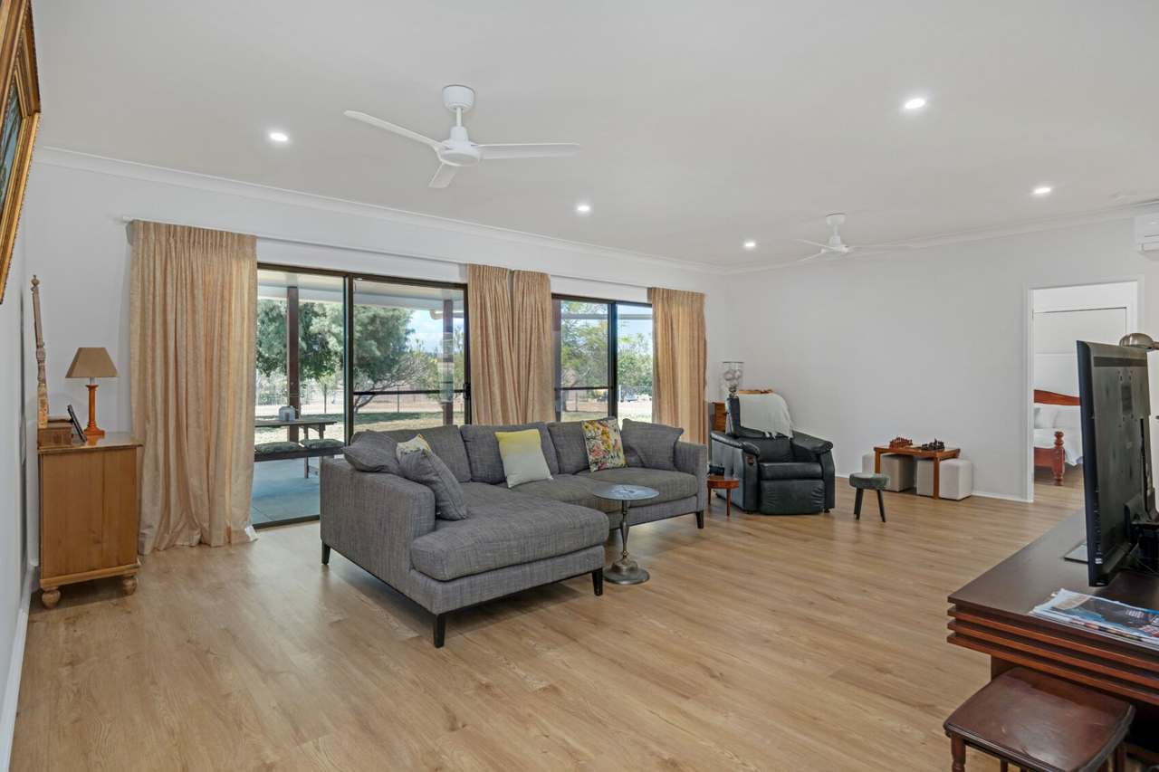 124 Lee Farm Road, Bushley For Sale by Farmbuy.com - image 8