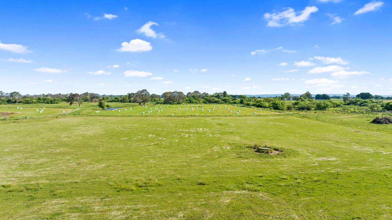 335 Riverview Road, Heyfield For Sale by Farmbuy.com - image 31
