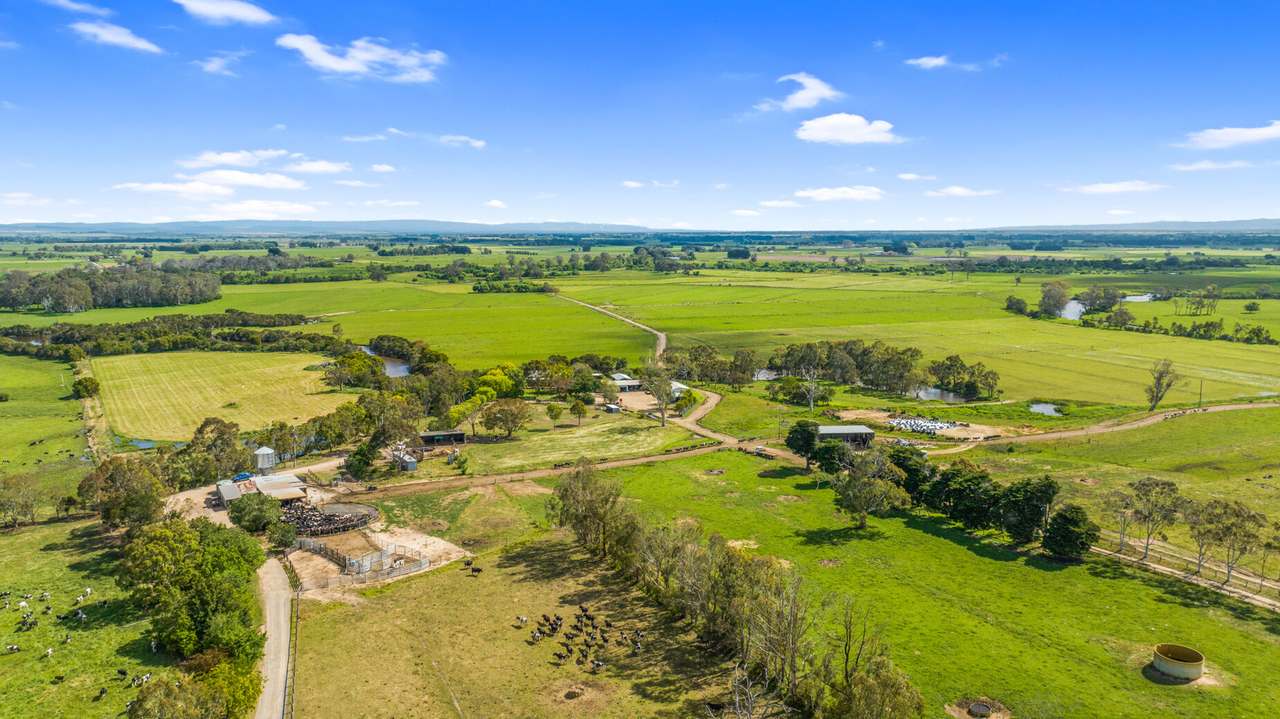 335 Riverview Road, Heyfield For Sale by Farmbuy.com - image 24
